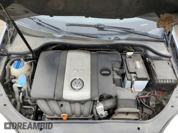 2006 Volkswagen Jetta z VIN 3VWDG71K66M748387, wystawiony jako Copart lot #55269553 z przebiegiem 141 937 mil mil oraz Czysty tytuł • Clean title. Historia ofert i sprzedaży dostępna na DreamBid. Obrazek 11.
