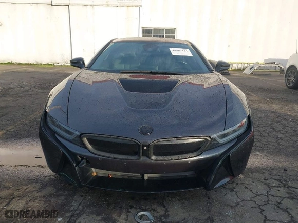 2016 BMW i8 with VIN WBY2Z2C50GV674856, listed as a IAAI auction lot 40862121 with NaN miles. Bid and sale history available at carsss.com. Image 13.