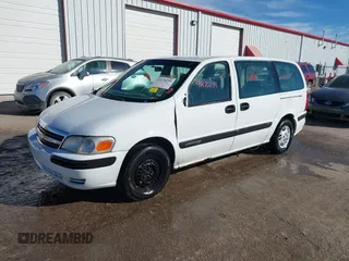 2004 Chevrolet Venture LS with VIN 1GNDX03E14D252589, listed as a IAAI auction lot 41470299 with 276,523 mi miles. Bid and sale history available at carsss.com. Image 2.