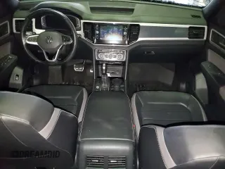 2021 Volkswagen Atlas SEL Premium R-Line with VIN 1V2FE2CA9MC232921, listed as a Copart auction lot 83993304 with 48,077 mi miles and Salvage title. Bid and sale history available at DreamBid. Image 8.