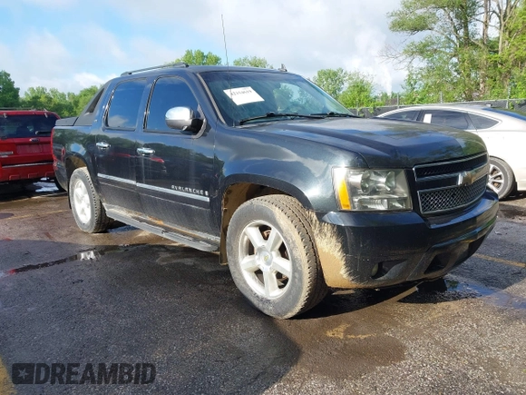 2010 Chevrolet Avalanche LTZ with VIN 3GNVKGE07AG147633, listed as a IAAI auction lot 42154619 with 171,420 mi miles. Bid and sale history available at carsss.com. Image 1.