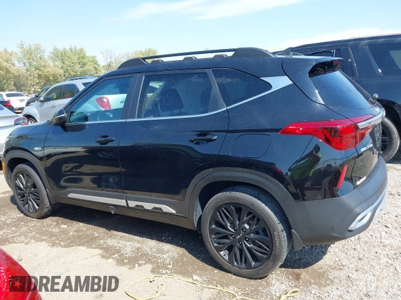 2023 Kia Seltos Nightfall with VIN KNDEUCA2XP7427604, listed as a IAAI auction lot 40319974 with 15,279 mi miles. Bid and sale history available at carsss.com. Image 14.