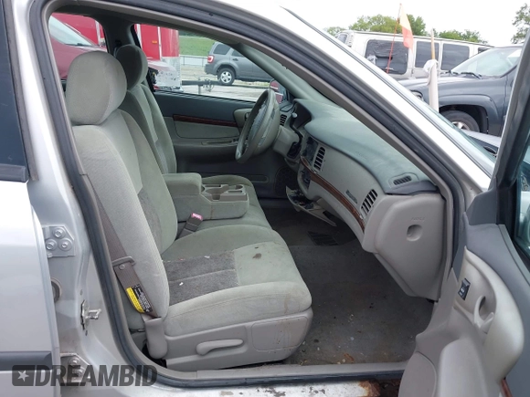 2004 Chevrolet Impala z VIN 2G1WF55E049250577, wystawiony jako IAAI lot #42791234 z przebiegiem 228 882 mil mil oraz . Historia ofert i sprzedaży dostępna na DreamBid. Obrazek 5.