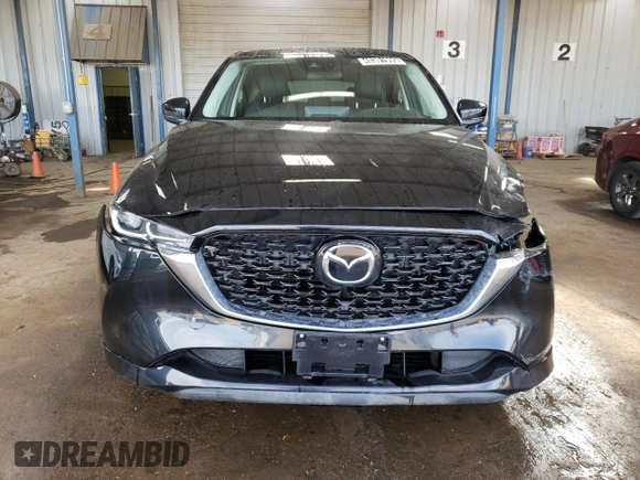 2025 Mazda CX-5 2.5 S Select Package with VIN JM3KFBBL9S0560863, listed as a Copart auction lot 48301995 with 7,931 mi miles and Clean Title. Bid and sale history available at carsss.com. Image 5.