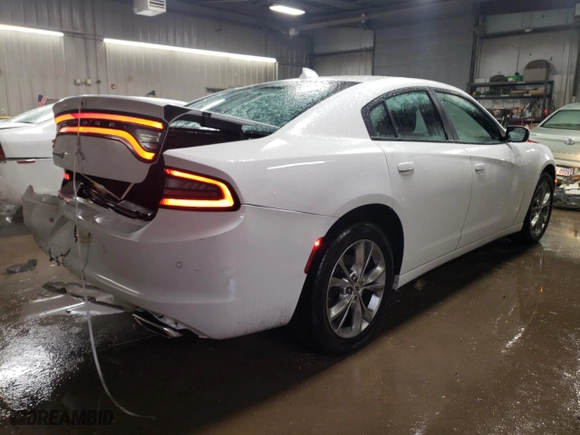 2022 Dodge Charger SXT with VIN 2C3CDXJG7NH271599, listed as a Copart auction lot 44223685 with 70,015 mi miles and Salvage Title. Bid and sale history available at carsss.com. Image 3.