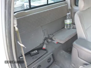 2004 Toyota Tacoma z VIN 5TEWN72N94Z356921, wystawiony jako IAAI lot #42541585 z przebiegiem 215 700 mil mil oraz . Historia ofert i sprzedaży dostępna na DreamBid. Obrazek 8.