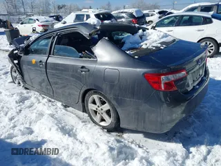 2012 Toyota Camry L with VIN 4T1BF1FK8CU112561, listed as a IAAI auction lot 41203529 with 99,755 mi miles. Bid and sale history available at carsss.com. Image 3.