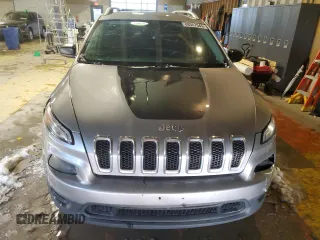 2017 Jeep Cherokee Sport with VIN 1C4PJMAB7HW563669, listed as a Copart auction lot 88067945 with 146,181 mi miles and Clean Title. Bid and sale history available at carsss.com. Image 5.