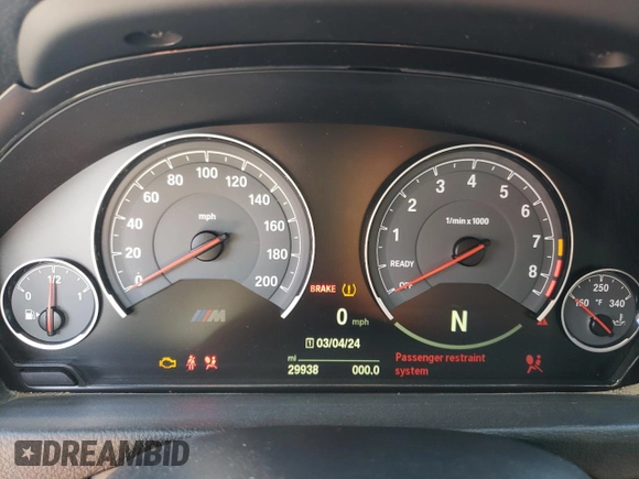 2015 BMW M4 with VIN WBS3R9C50FK331844, listed as a Copart auction lot 45902494 with 29,938 mi miles. Bid and sale history available at carsss.com. Image 9.