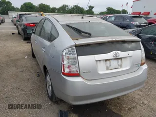 2007 Toyota Prius with VIN JTDKB20U973278714, listed as a IAAI auction lot 42046126 with 159,083 mi miles. Bid and sale history available at carsss.com. Image 3.