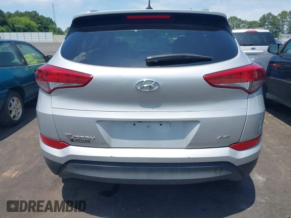 2016 Hyundai Tucson SE z VIN KM8J3CA40GU123598, wystawiony jako IAAI lot #42352806 z przebiegiem 95 622 mil mil oraz . Historia ofert i sprzedaży dostępna na DreamBid. Obrazek 16.