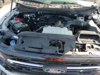 2025 Ford F-150 с VIN 1FTEX3K51SKD74104, выставлен на аукционе Copart как лот 71243575 с пробегом 4 618 миль миль и Списание • Salvage title. История ставок и продаж доступна на DreamBid. Изображение 13.