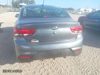 2019 Kia Rio S with VIN 3KPA24AB8KE166217, listed as a IAAI auction lot 40833771 with 95,660 mi miles. Bid and sale history available at carsss.com. Image 16.