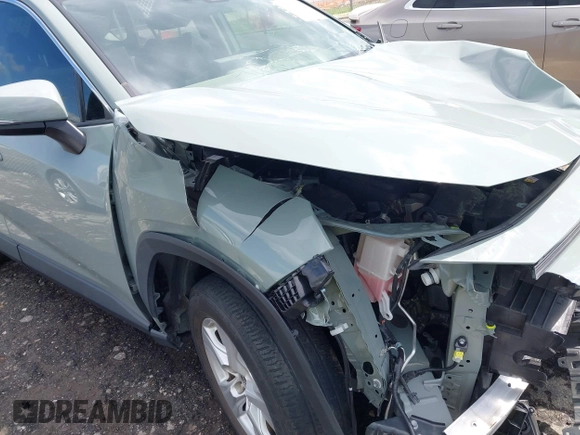 2019 Toyota RAV4 XLE with VIN JTMW1RFV7KD035614, listed as a IAAI auction lot 41970954 with 60,377 mi miles and . Bid and sale history available at DreamBid. Image 19.