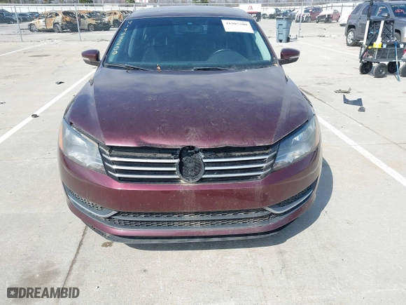 2012 Volkswagen Passat SE w/Sunroof with VIN 1VWBH7A31CC076037, listed as a IAAI auction lot 41905200 with 141,809 mi miles. Bid and sale history available at carsss.com. Image 6.