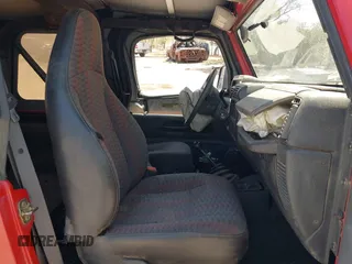 2000 Jeep Wrangler Sport with VIN 1J4FA49S0YP731544, listed as a IAAI auction lot 42570831 with Not provided miles and . Bid and sale history available at DreamBid. Image 5.