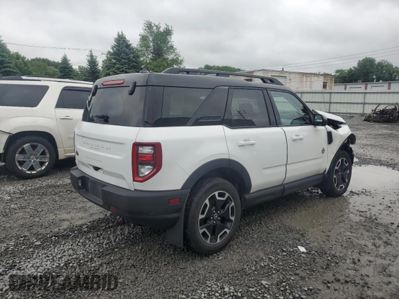 2023 Ford Bronco Sport Outer Banks with VIN 3FMCR9C68PRD71887, listed as a Copart auction lot 61337695 with 28,508 mi miles and Salvage title. Bid and sale history available at DreamBid. Image 3.