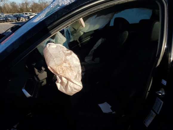 2021 Honda Accord Touring z VIN 1HGCV2F98MA013015, wystawiony jako Copart lot #88510475 z przebiegiem Nie podano mil oraz Szkoda całkowita • Salvage title. Historia ofert i sprzedaży dostępna na DreamBid. Obrazek 7.