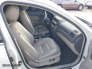 2012 Ford Fusion SEL with VIN 3FAHP0JA5CR302870, listed as a IAAI auction lot 41604323 with 210,240 mi miles. Bid and sale history available at carsss.com. Image 5.