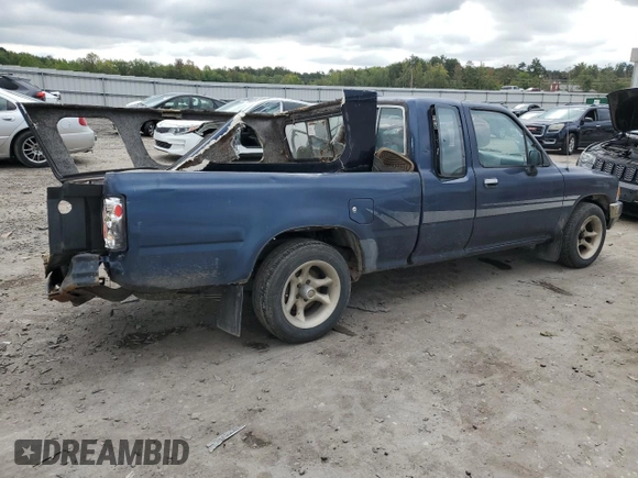 1994 Toyota Pickup DX with VIN JT4RN93P7R5098658, listed as a Copart auction lot 70644624 with 137,379 mi miles and Salvage title. Bid and sale history available at DreamBid. Image 3.