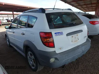 2006 Pontiac Vibe with VIN 5Y2SL658X6Z401190, listed as a IAAI auction lot 41623156 with 175,861 mi miles. Bid and sale history available at carsss.com. Image 3.