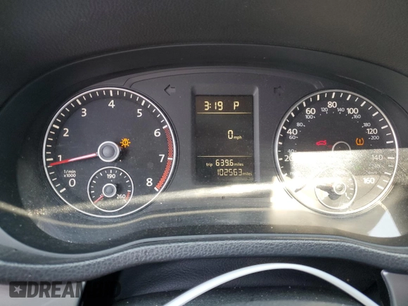 2013 Volkswagen Passat S z VIN 1VWAP7A31DC061392, wystawiony jako Copart lot #60318015 z przebiegiem 102 563 mil mil oraz Szkoda całkowita • Salvage title. Historia ofert i sprzedaży dostępna na DreamBid. Obrazek 9.