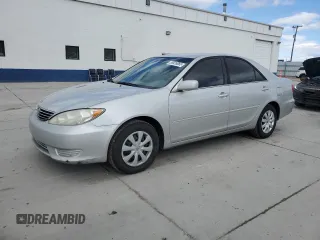 2006 Toyota Camry STD with VIN 4T1BE32K26U727454, listed as a Copart auction lot 55935065 with 301,916 mi miles and Clean Title. Bid and sale history available at DreamBid. Image 1.