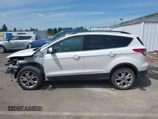 2014 Ford Escape SE с VIN 1FMCU9G93EUE41630, выставлен на аукционе IAAI как лот 42527438 с пробегом 82 508 миль миль и . История ставок и продаж доступна на DreamBid. Изображение 15.