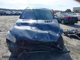 2014 Mercedes-Benz M-Class ML 350 with VIN 4JGDA5JB2EA319263, listed as a IAAI auction lot 41464225 with 169,292 mi miles. Bid and sale history available at carsss.com. Image 13.