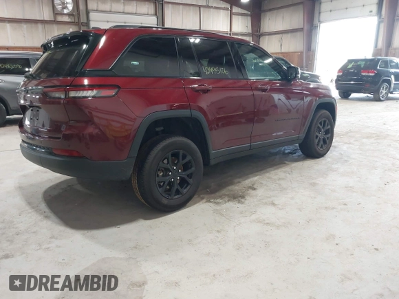 2025 Jeep Grand Cherokee Altitude X with VIN 1C4RJHAG9SC283983, listed as a IAAI auction lot 42495106 with 8,757 mi miles and . Bid and sale history available at DreamBid. Image 4.