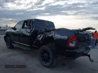 2022 Ram 2500 Big Horn z VIN 3C6UR5DL8NG125542, wystawiony jako IAAI lot #41881676 z przebiegiem 55 332 mil mil oraz . Historia ofert i sprzedaży dostępna na DreamBid. Obrazek 3.