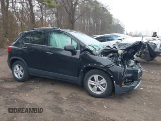 2019 Chevrolet Trax LT with VIN 3GNCJLSBXKL351117, listed as a IAAI auction lot 41923176 with 21,138 mi miles. Bid and sale history available at carsss.com. Image 13.