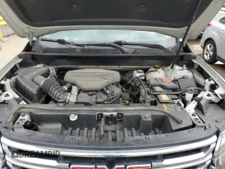 2023 GMC Acadia SLT with VIN 1GKKNMLSXPZ175185, listed as a Copart auction lot 57049015 with 36,777 mi miles and Salvage title. Bid and sale history available at DreamBid. Image 12.