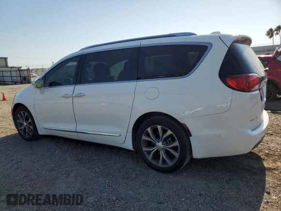 2017 Chrysler Pacifica Limited z VIN 2C4RC1GG5HR591807, wystawiony jako Copart lot #56651935 z przebiegiem 163 948 mil mil oraz Szkoda całkowita • Salvage title. Historia ofert i sprzedaży dostępna na DreamBid. Obrazek 2.