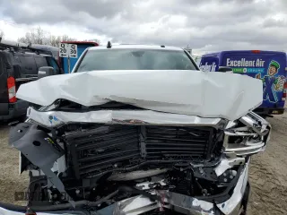 2024 Ram 2500 Tradesman with VIN 3C6UR5CL2RG194296, listed as a Copart auction lot 50347865 with 7,587 mi miles and Salvage title. Bid and sale history available at DreamBid. Image 11.