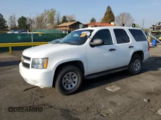 2013 Chevrolet Tahoe Commercial z VIN 1GNSK2E0XDR251009, wystawiony jako Copart lot #52881275 z przebiegiem 185 029 mil mil oraz Nie do naprawy. Historia ofert i sprzedaży dostępna na DreamBid. Obrazek 1.