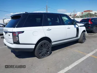 2021 Land Rover Range Rover z VIN SALGS5SEXMA436877, wystawiony jako IAAI lot #41950042 z przebiegiem 29 597 mil mil oraz . Historia ofert i sprzedaży dostępna na DreamBid. Obrazek 4.