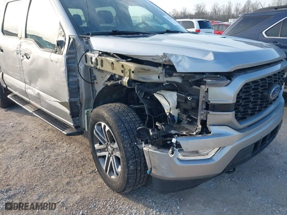 2021 Ford F-150 XL with VIN 1FTEW1EP4MKD20724, listed as a IAAI auction lot 41876092 with 201,929 mi miles. Bid and sale history available at carsss.com. Image 6.