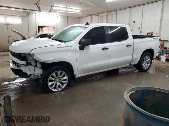 2019 Chevrolet Silverado 1500 Custom with VIN 1GCUYBEF5KZ357871, listed as a Copart auction lot 77817094 with 74,718 mi miles and Salvage Title. Bid and sale history available at DreamBid. Image 1.