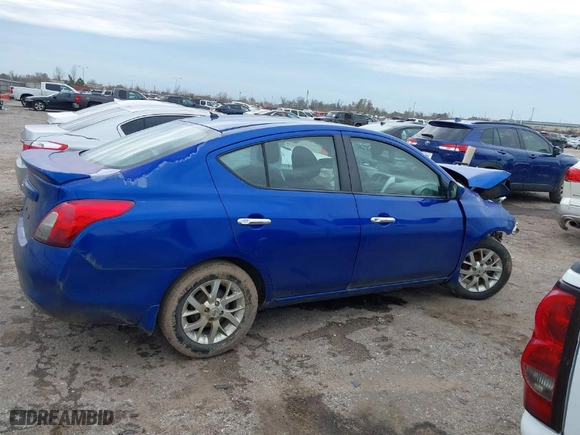 2015 Nissan Versa S Plus with VIN 3N1CN7AP1FL939806, listed as a IAAI auction lot 41289320 with 1 mi miles. Bid and sale history available at carsss.com. Image 14.