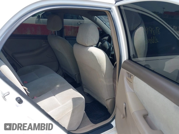 2005 Toyota Corolla CE with VIN 1NXBR32E55Z520585, listed as a IAAI auction lot 42799818 with 170,533 mi miles and . Bid and sale history available at DreamBid. Image 8.