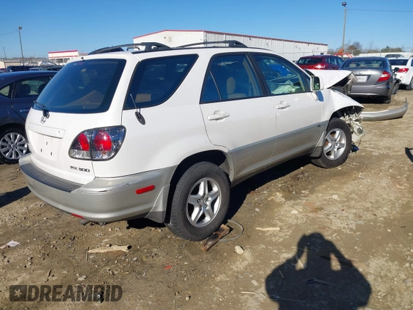 2002 Lexus RX 300 with VIN JTJGF10UX20129045, listed as a IAAI auction lot 41296991 with Not Provided miles. Bid and sale history available at carsss.com. Image 4.