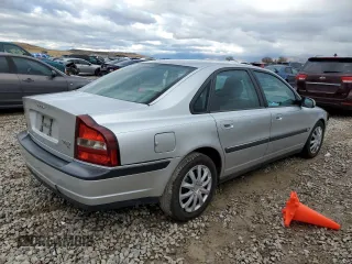 2000 Volvo S80 with VIN YV1TS90DXY1070264, listed as a Copart auction lot 76929394 with 226,296 mi miles and Salvage Title. Bid and sale history available at carsss.com. Image 3.