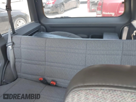 2000 Jeep Cherokee with VIN 1J4FF48S5YL174768, listed as a IAAI auction lot 42411154 with 204,428 mi miles and . Bid and sale history available at DreamBid. Image 8.