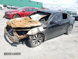 2012 Kia Optima SX z VIN KNAGR4A69C5242546, wystawiony jako Copart lot #56400824 z przebiegiem Nie podano mil oraz Nie do naprawy • Non repairable. Historia ofert i sprzedaży dostępna na DreamBid. Obrazek 1.