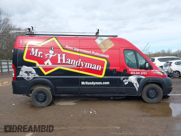 2022 Ram ProMaster Cargo with VIN 3C6LRVDG0NE111435, listed as a IAAI auction lot 41854667 with 72,524 mi miles and . Bid and sale history available at DreamBid. Image 13.