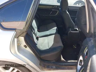 2005 Subaru Legacy z VIN 4S3BL616257227937, wystawiony jako IAAI lot #42208088 z przebiegiem 223 184 mil mil oraz . Historia ofert i sprzedaży dostępna na DreamBid. Obrazek 8.