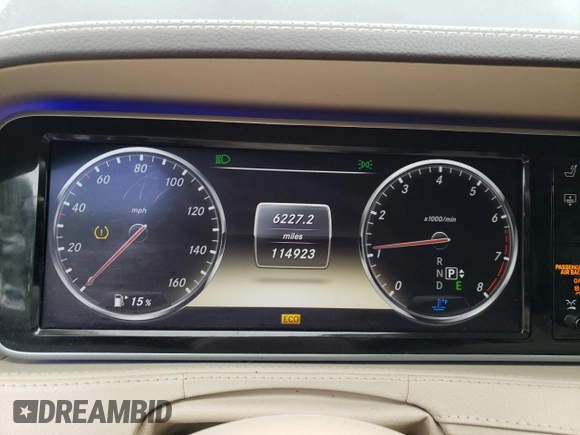 2014 Mercedes-Benz S 550 with VIN WDDUG8FB1EA028871, listed as a Copart auction lot 61131455 with 114,923 mi miles and Clean title. Bid and sale history available at DreamBid. Image 9.