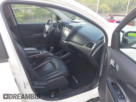 2016 Dodge Journey Crossroad with VIN 3C4PDCGGXGT118920, listed as a IAAI auction lot 42764449 with 102,937 mi miles and . Bid and sale history available at DreamBid. Image 5.