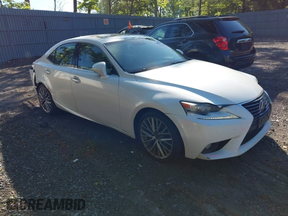 2014 Lexus IS 250 with VIN JTHCF1D24E5005384, listed as a IAAI auction lot 42280119 with 210,221 mi miles and . Bid and sale history available at DreamBid. Image 1.